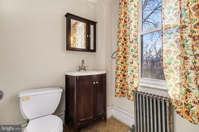 104 E HARRISBURG AVE, Elizabethtown, PA 17022