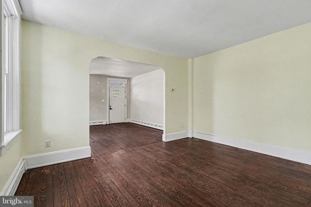 104 E HARRISBURG AVE, Elizabethtown, PA 17022