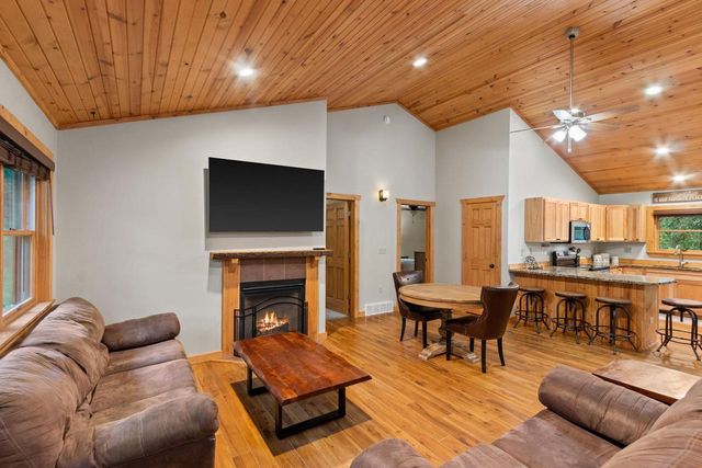 1326 Apache Circle, Nekoosa, WI 54457