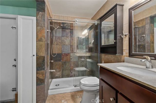 15691 Montgomery, Fontana, CA 92336