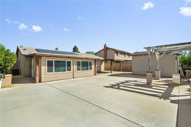 15691 Montgomery, Fontana, CA 92336