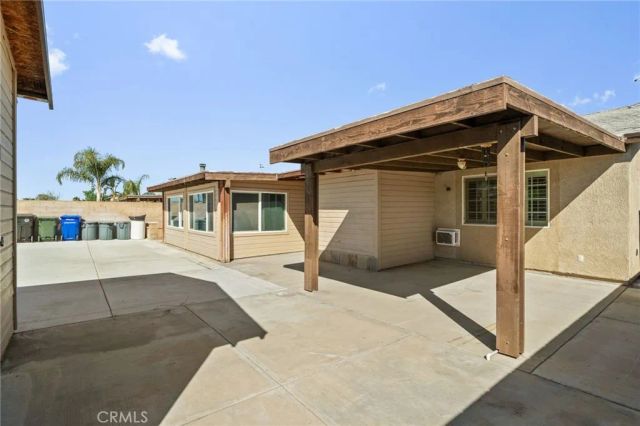 15691 Montgomery, Fontana, CA 92336