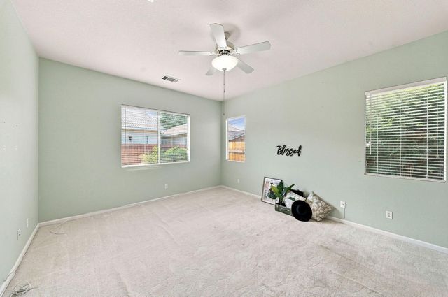 4025 Shady Glen Ct, Modesto, CA 95356