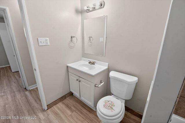 5730 NE Imperial Drive, Jackson, MS 39211
