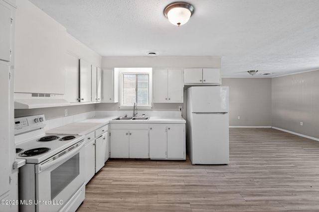 5730 NE Imperial Drive, Jackson, MS 39211