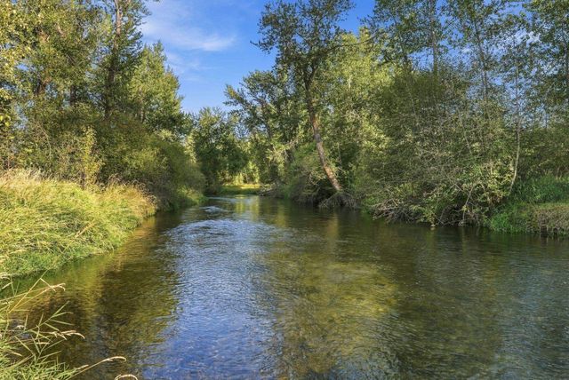 14930 N Little Spokane Dr, Spokane, WA 99208
