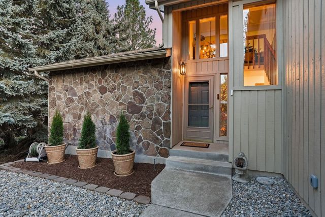 14930 N Little Spokane Dr, Spokane, WA 99208