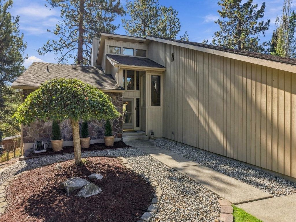 14930 N Little Spokane Dr, Spokane, WA 99208 photo 4
