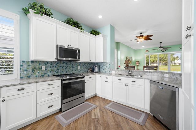 1822 SW Willowbend Lane, Palm City, FL 34990