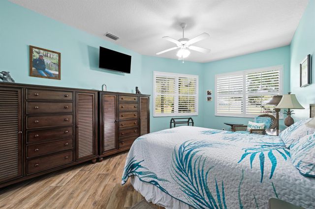1822 SW Willowbend Lane, Palm City, FL 34990