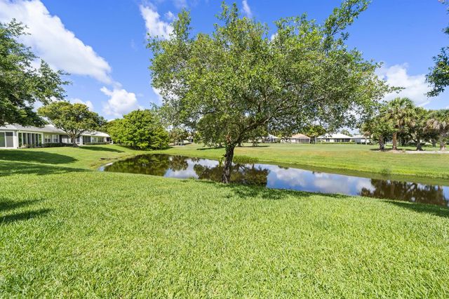 1822 SW Willowbend Lane, Palm City, FL 34990