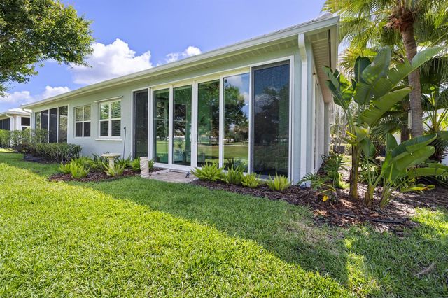 1822 SW Willowbend Lane, Palm City, FL 34990