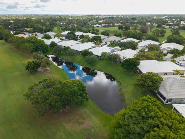 1822 SW Willowbend Lane, Palm City, FL 34990