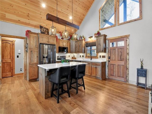 313 Muffle Court, Ellijay, GA 30540