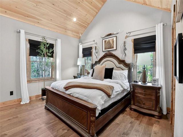 313 Muffle Court, Ellijay, GA 30540