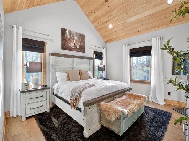 313 Muffle Court, Ellijay, GA 30540