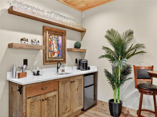 313 Muffle Court, Ellijay, GA 30540