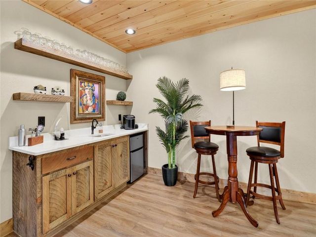 313 Muffle Court, Ellijay, GA 30540