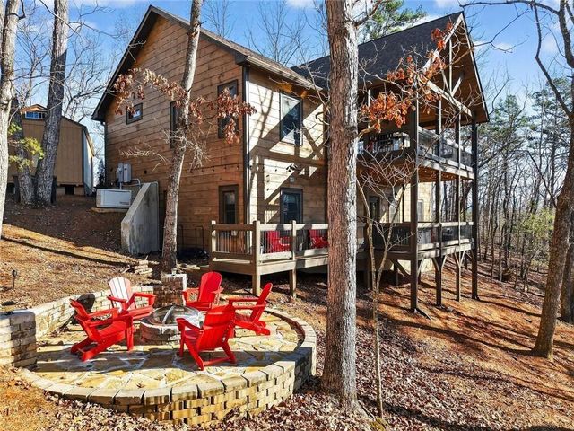 313 Muffle Court, Ellijay, GA 30540