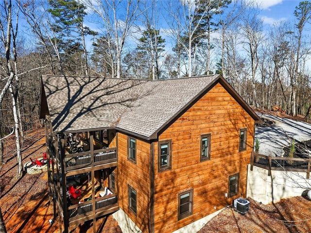 313 Muffle Court, Ellijay, GA 30540