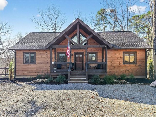 313 Muffle Court, Ellijay, GA 30540
