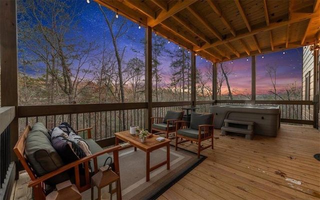 313 Muffle Court, Ellijay, GA 30540