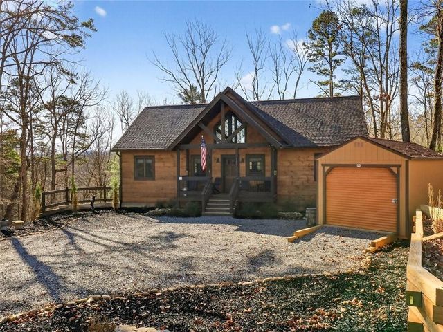 313 Muffle Court, Ellijay, GA 30540