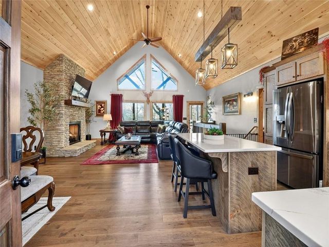 313 Muffle Court, Ellijay, GA 30540