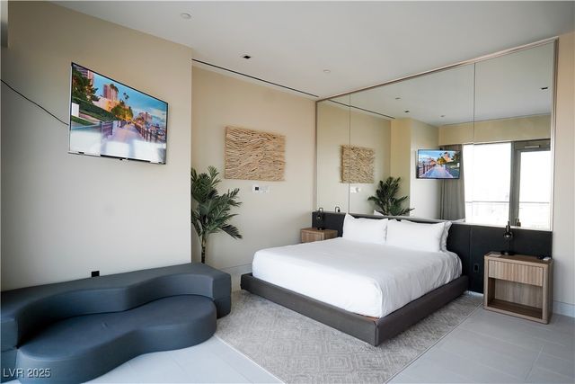 4381 West Flamingo Road 5806, Las Vegas, NV 89103