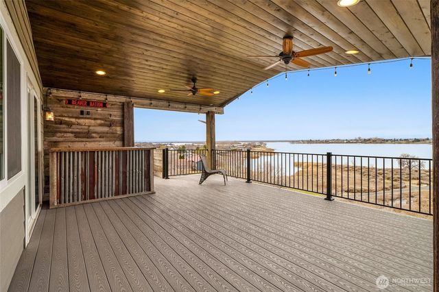 6 Pelican Place SE, Moses Lake, WA 98837