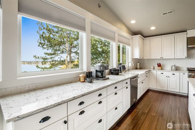 6 Pelican Place SE, Moses Lake, WA 98837