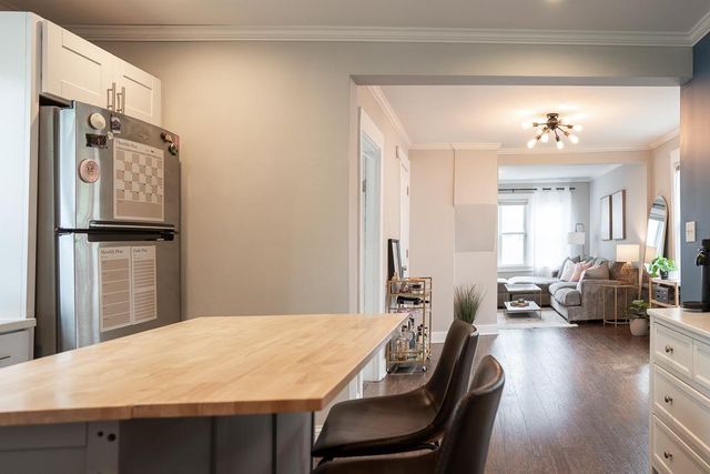 1124 5th Street NE, Minneapolis, MN 55413