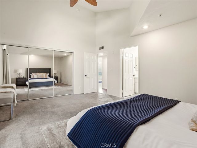 11044 Acama Street 302, Studio City, CA 91602