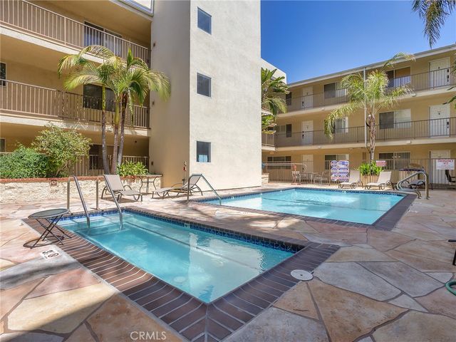 11044 Acama Street 302, Studio City, CA 91602