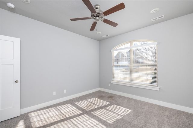 1720 Sweetbriar Way, Centerton, AR 72719