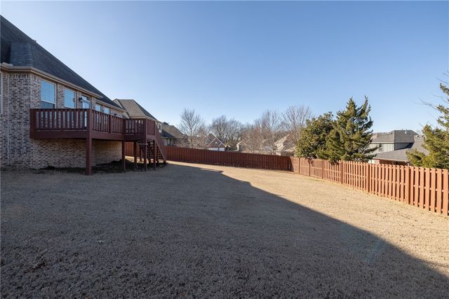 1720 Sweetbriar Way, Centerton, AR 72719