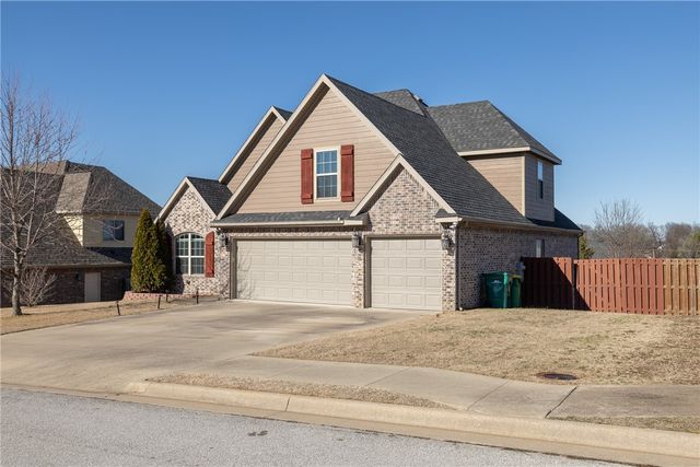 1720 Sweetbriar Way, Centerton, AR 72719