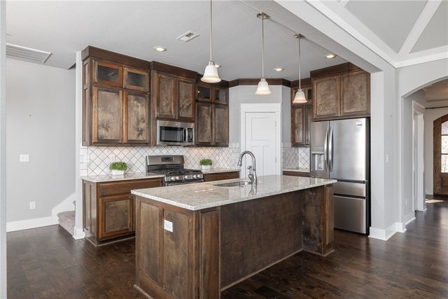 1720 Sweetbriar Way, Centerton, AR 72719