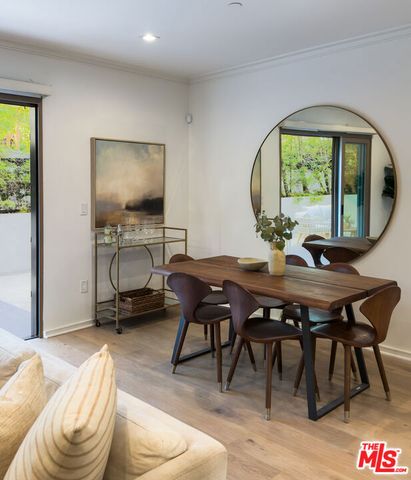 132 N Swall Drive 101, Los Angeles, CA 90048