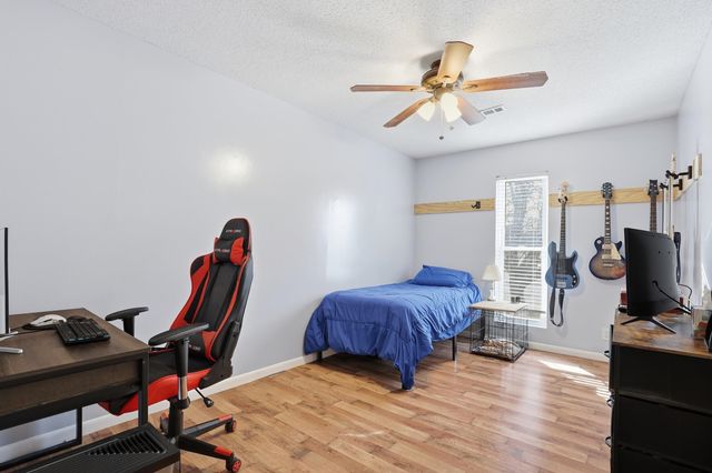 6404 Greenfield Drive, Spartanburg, SC 29303