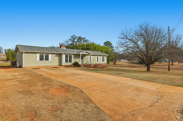 6404 Greenfield Drive, Spartanburg, SC 29303