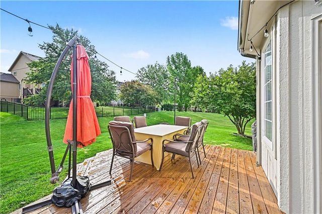 9009 N Kentucky Avenue, Kansas City, MO 64157