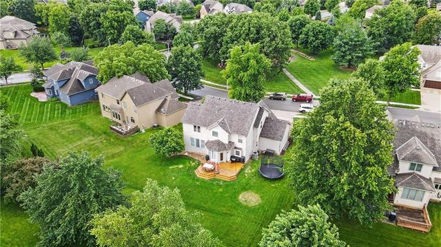 9009 N Kentucky Avenue, Kansas City, MO 64157