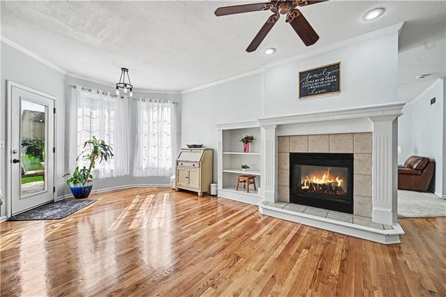 9009 N Kentucky Avenue, Kansas City, MO 64157