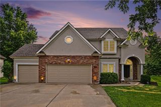 9009 N Kentucky Avenue, Kansas City, MO 64157
