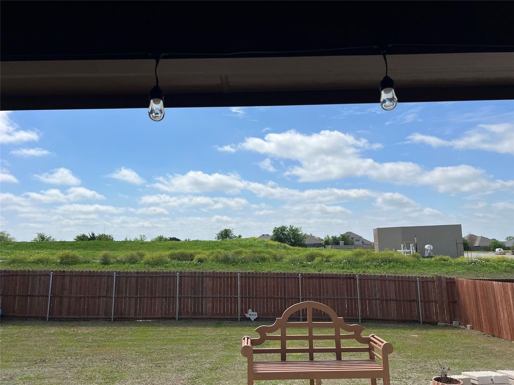 629 Turtle Creek Park Trail, Alvarado, TX 76009