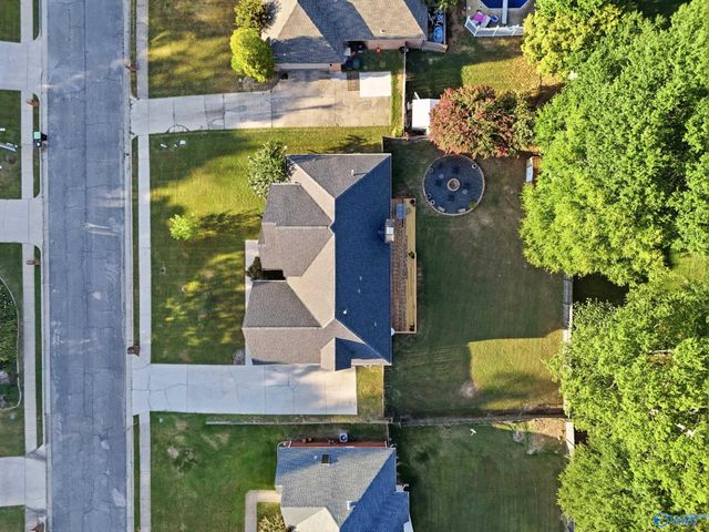 3308 Cedarhurst Drive SW, Decatur, AL 35603