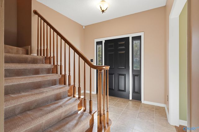 3308 Cedarhurst Drive SW, Decatur, AL 35603