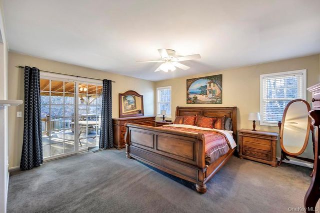 20 Tulip Court, Moriches, NY 11955