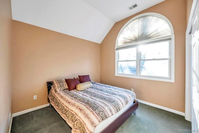 20 Tulip Court, Moriches, NY 11955